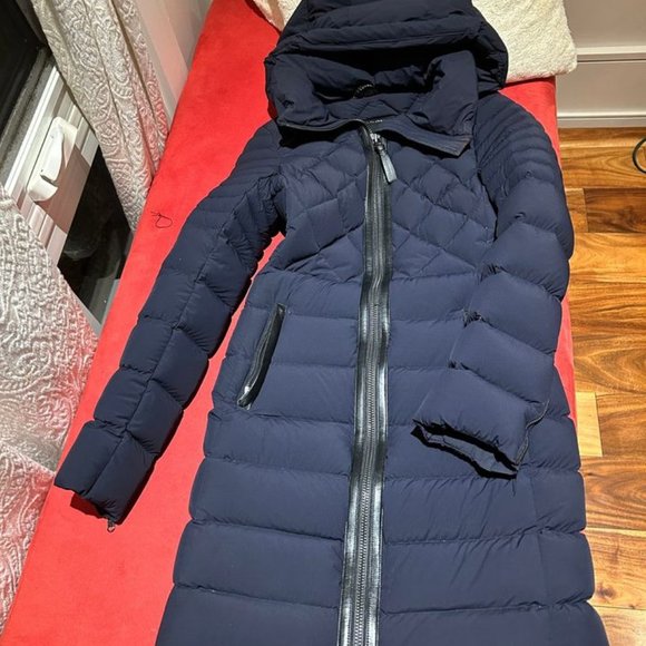 **SOLD** Mackage Down Parka / Puffer Coat - Picture 6 of 9